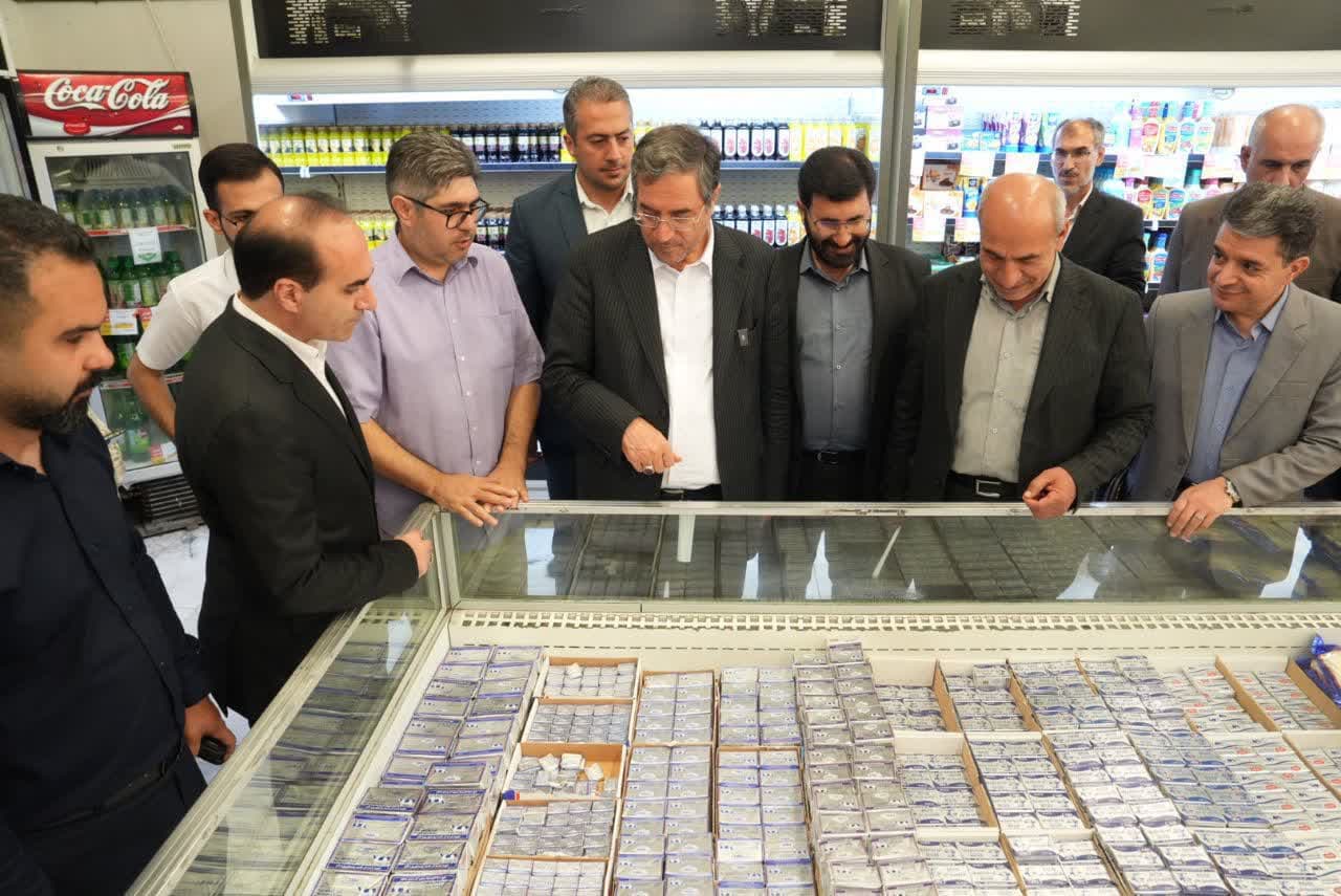 بازدید استاندار آذربایجانغربی از فروشگاههای سطح شهر ارومیه + تصاویر