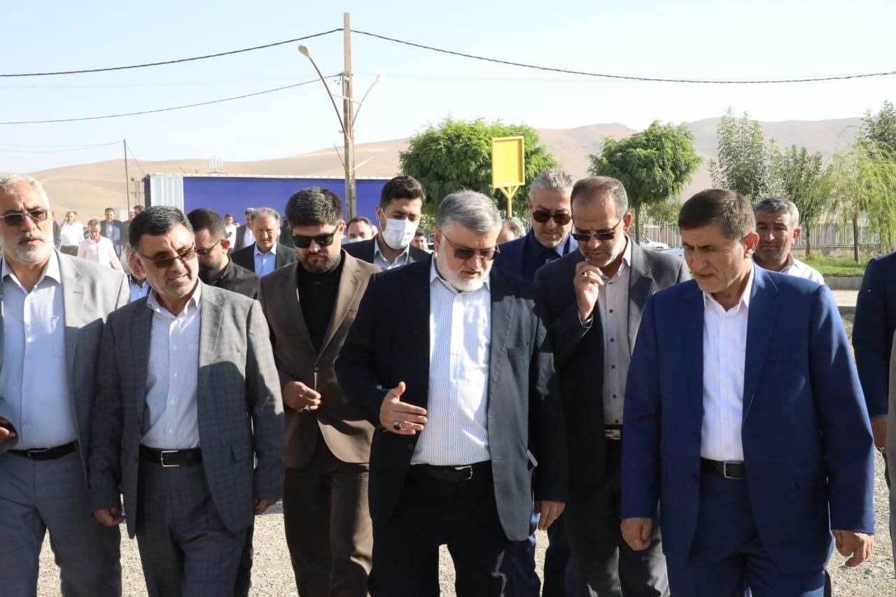 آلبوم تصویری / بازدید استاندار آذربایجانغربی از آماده سازی زیرساختها و مواکب اربعین حسینی در پیرانشهر