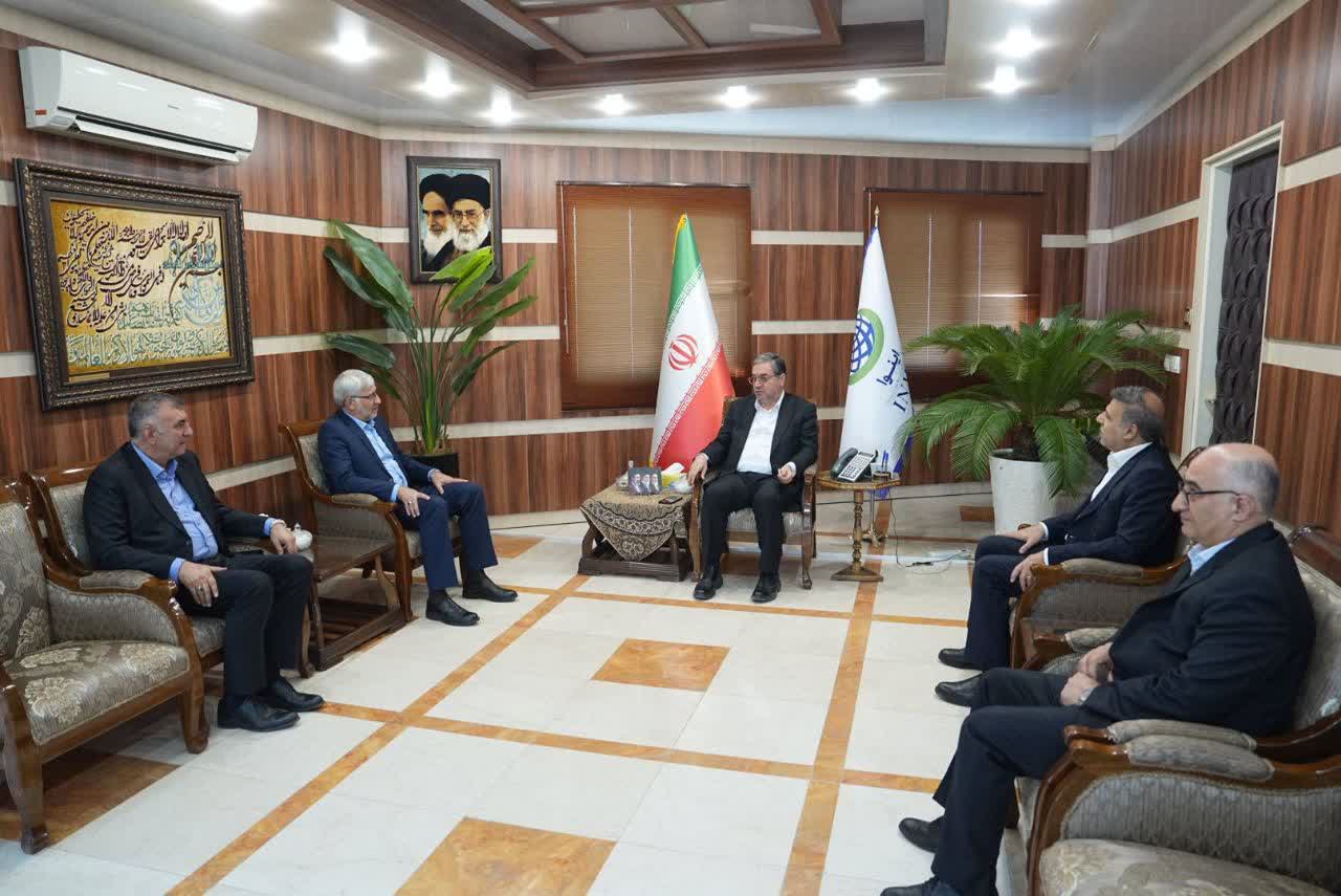 دیدار مدیر هماهنگی امور گازرسانی شرکت ملی گاز ایران با استاندار آذربایجانغربی + تصاویر