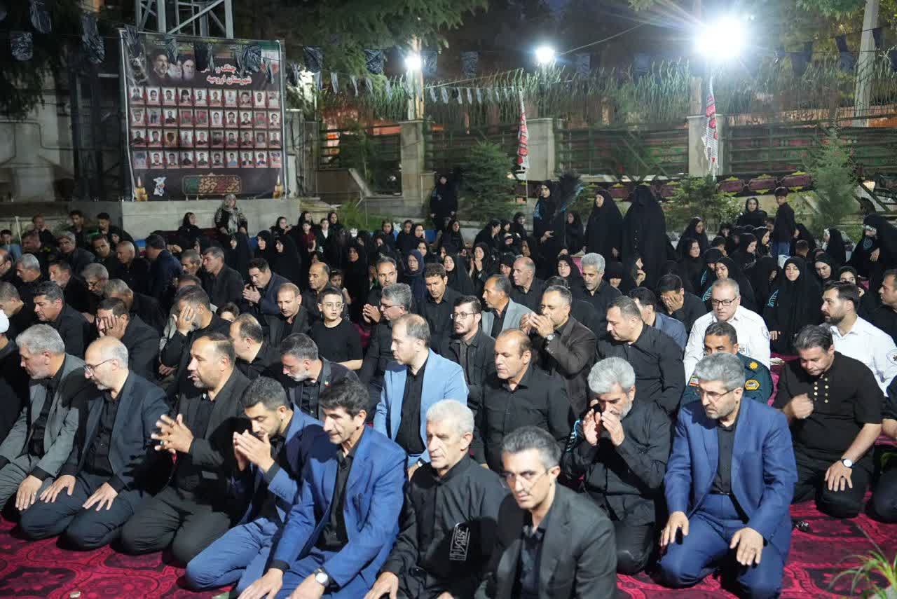 برگزاری آیین سوگواری حضرت اباعبدالله الحسین (ع) در فرمانداری ارومیه + تصاویر