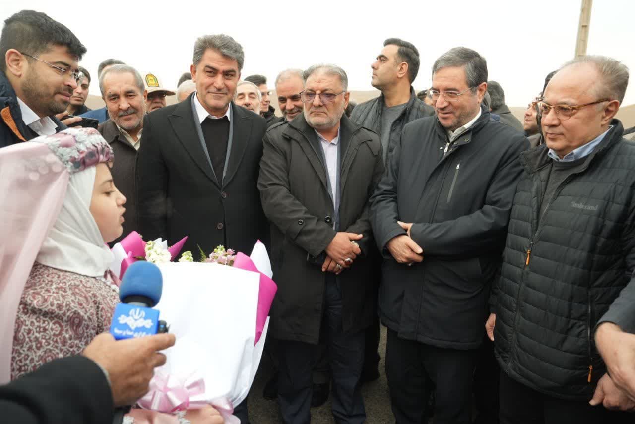 شهرام دبیری معاون امور مجلس رئیس جمهور وارد خوی شد + تصاویر