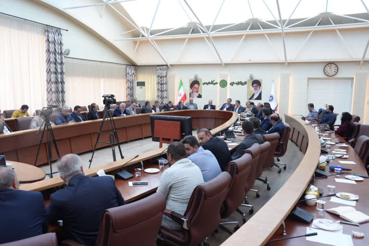 برگزاری جلسه بررسی مشکلات پیلهوران و کولبران آذربایجانغربی + تصاویر