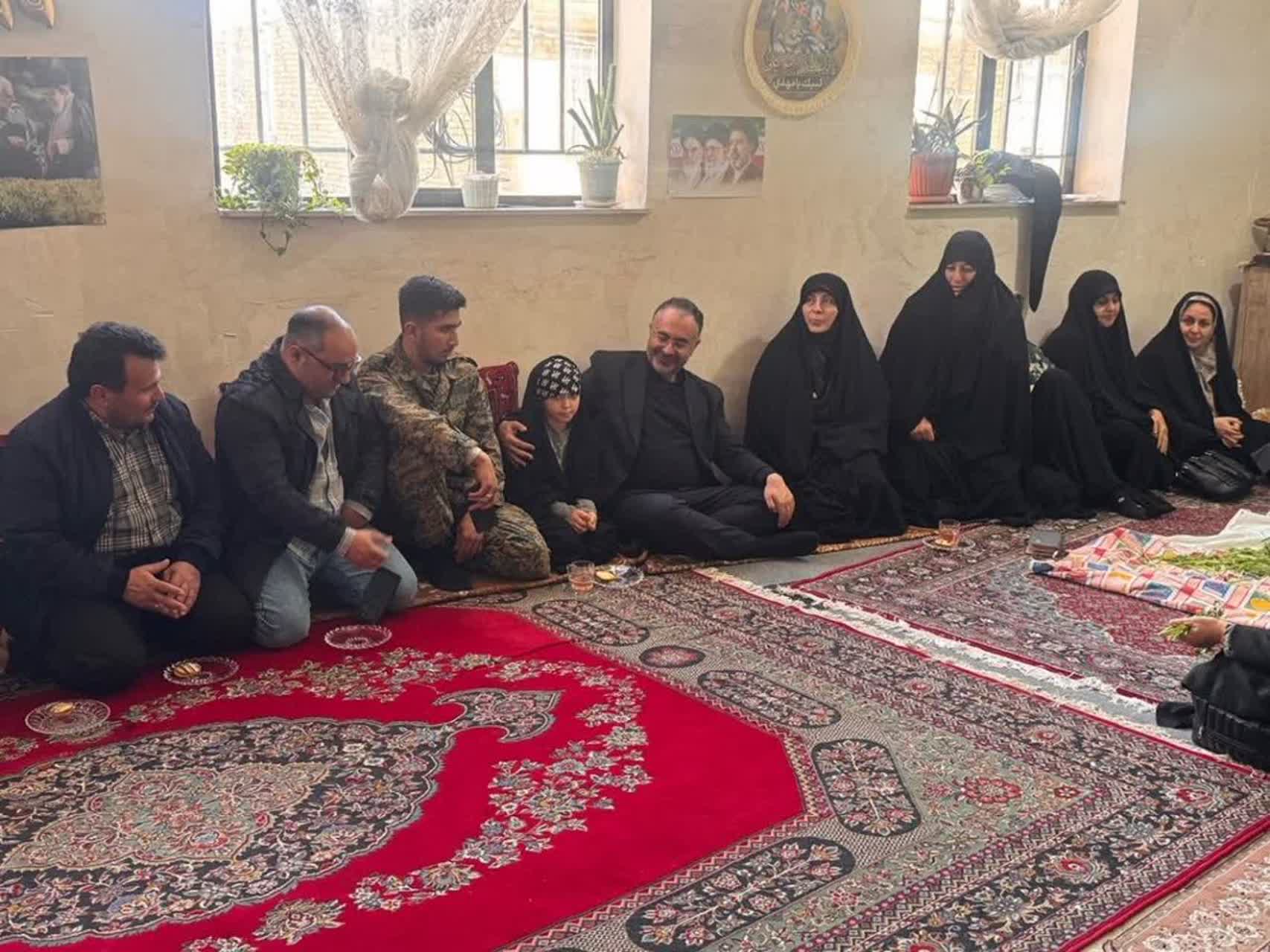 دیدار معاون استاندار آذربایجان‌غربی از موکب‌های جهادی بانوان