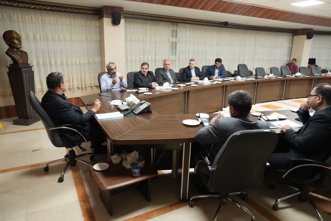 دیدار نماینده ویژه رئیس سازمان برنامه و بودجه با استاندار آذربایجانغربی + تصاویر