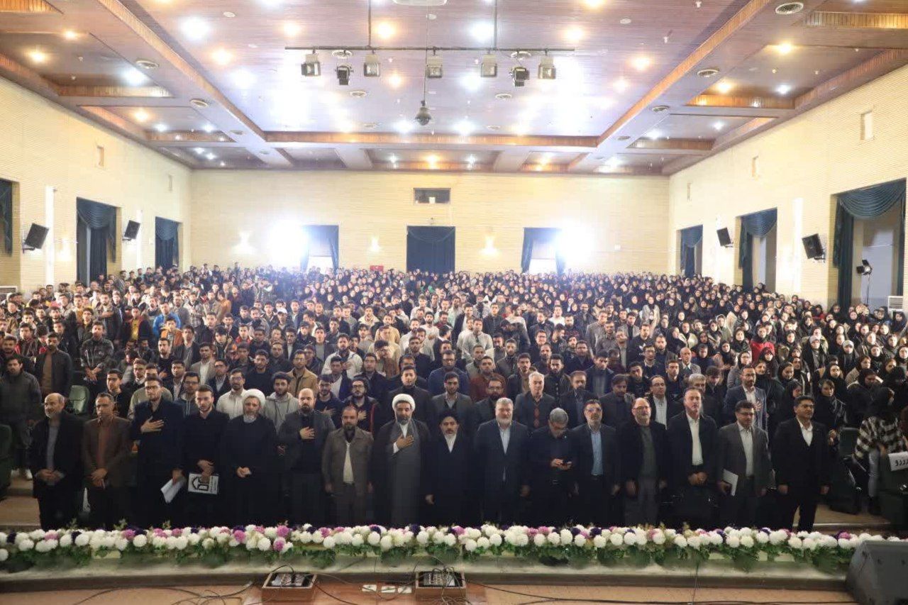 آلبوم تصویری / برگزاری آیین گرامیداشت 16 آذر و روز دانشجو در دانشگاه ارومیه