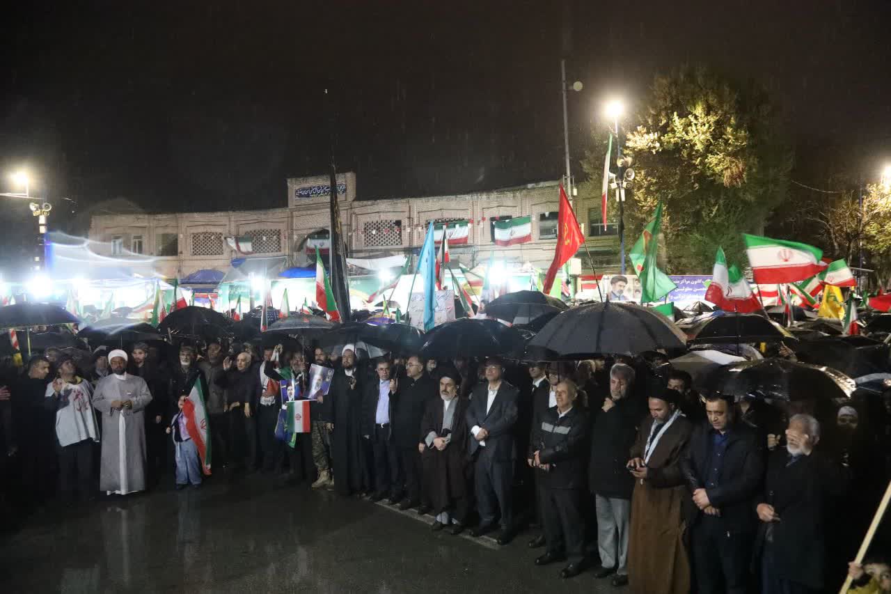 حضور استاندار آذربایجان‌غربی در میزهای خدمت شبانه ارومیه + تصاویر