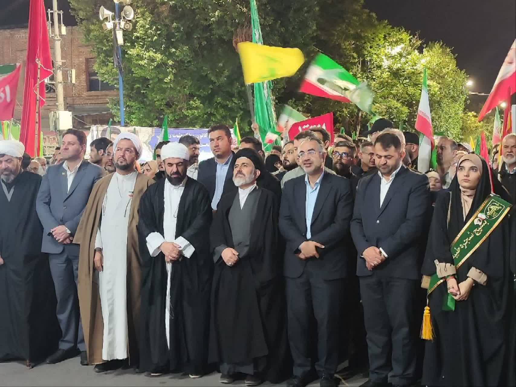تداوم مقاومت و ایستادگی مردم ارومیه در اجتماعات شبانه