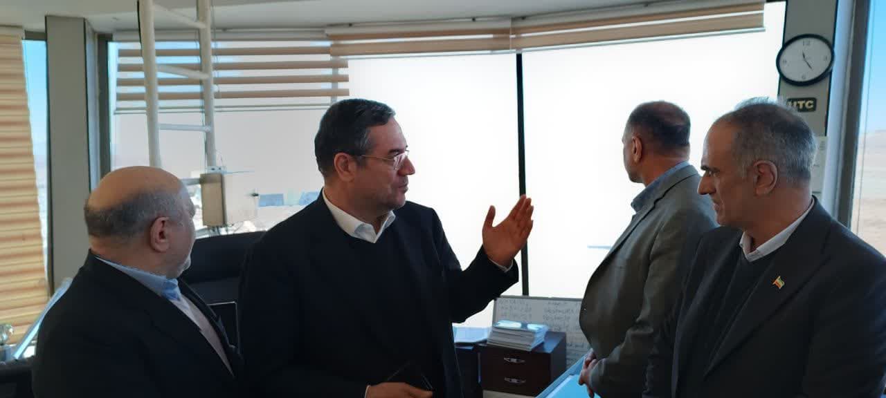 بازدید استاندار آذربایجانغربی از فرودگاه بینالمللی ماکو + تصاویر