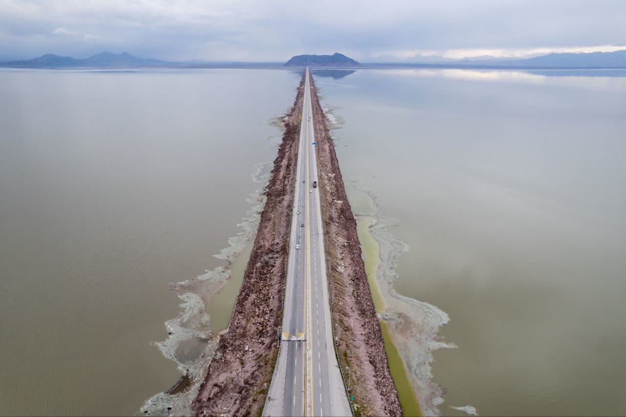 آلبوم تصویری / بازدید معاون رئیس‌جمهور و استاندار آذربایجان‌غربی از دریاچه ارومیه