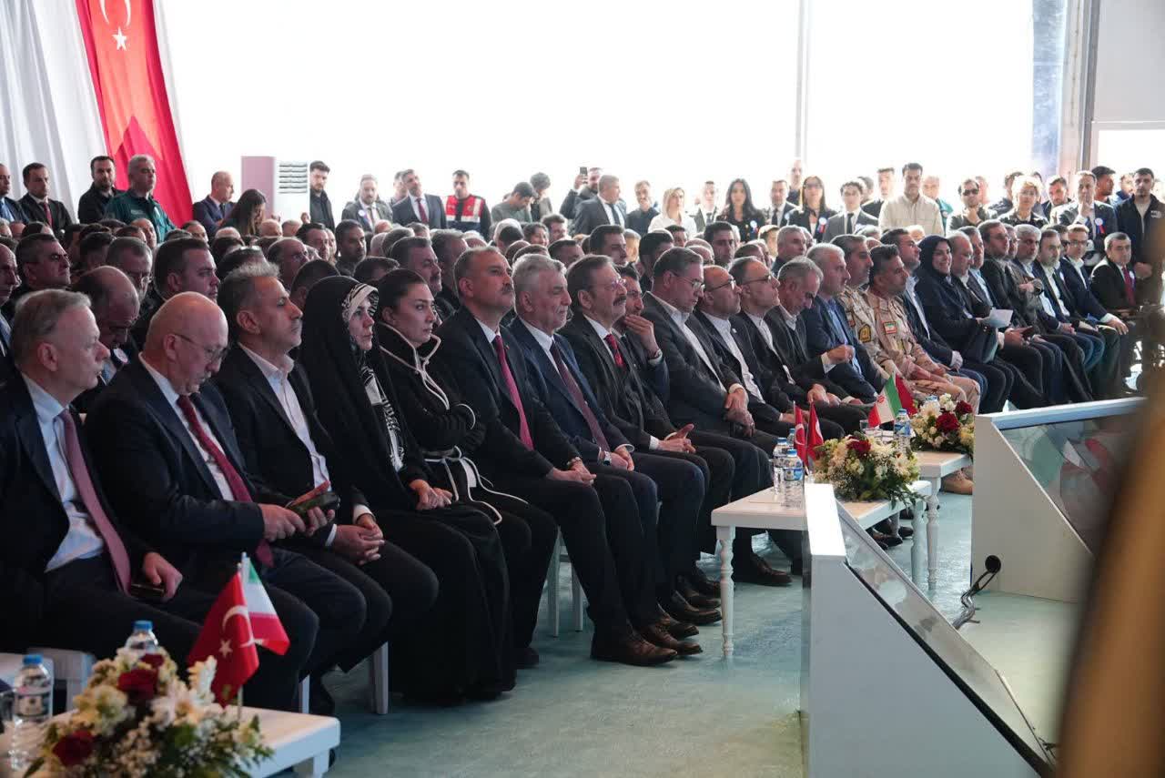 آلبوم تصویری / افتتاح گمرک گوربلاک ترکیه در مرز مشترک با ایران