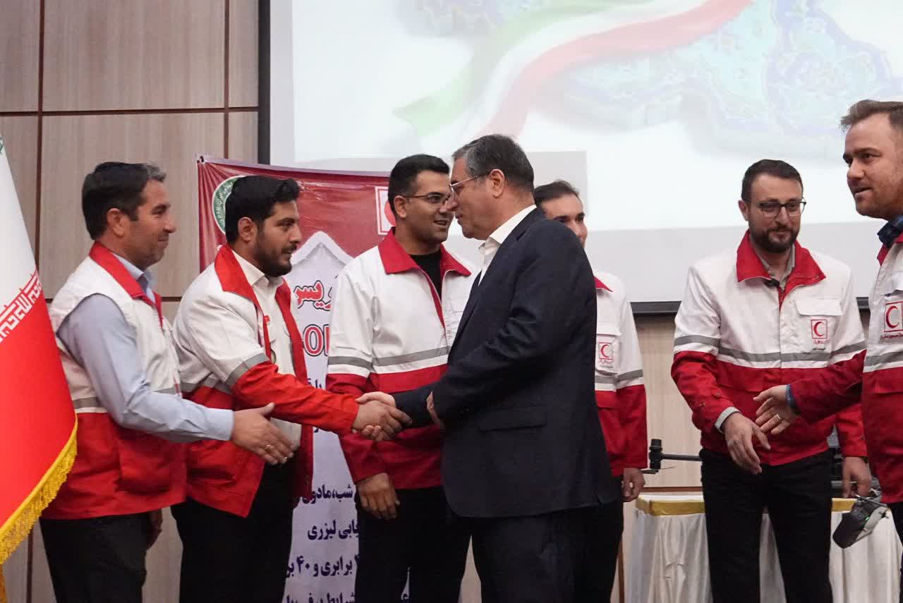 آلبوم تصویری / برگزاری مراسم تجلیل از رشادت‌های امدادگران جمعیت هلال احمر آذربایجان‌غربی