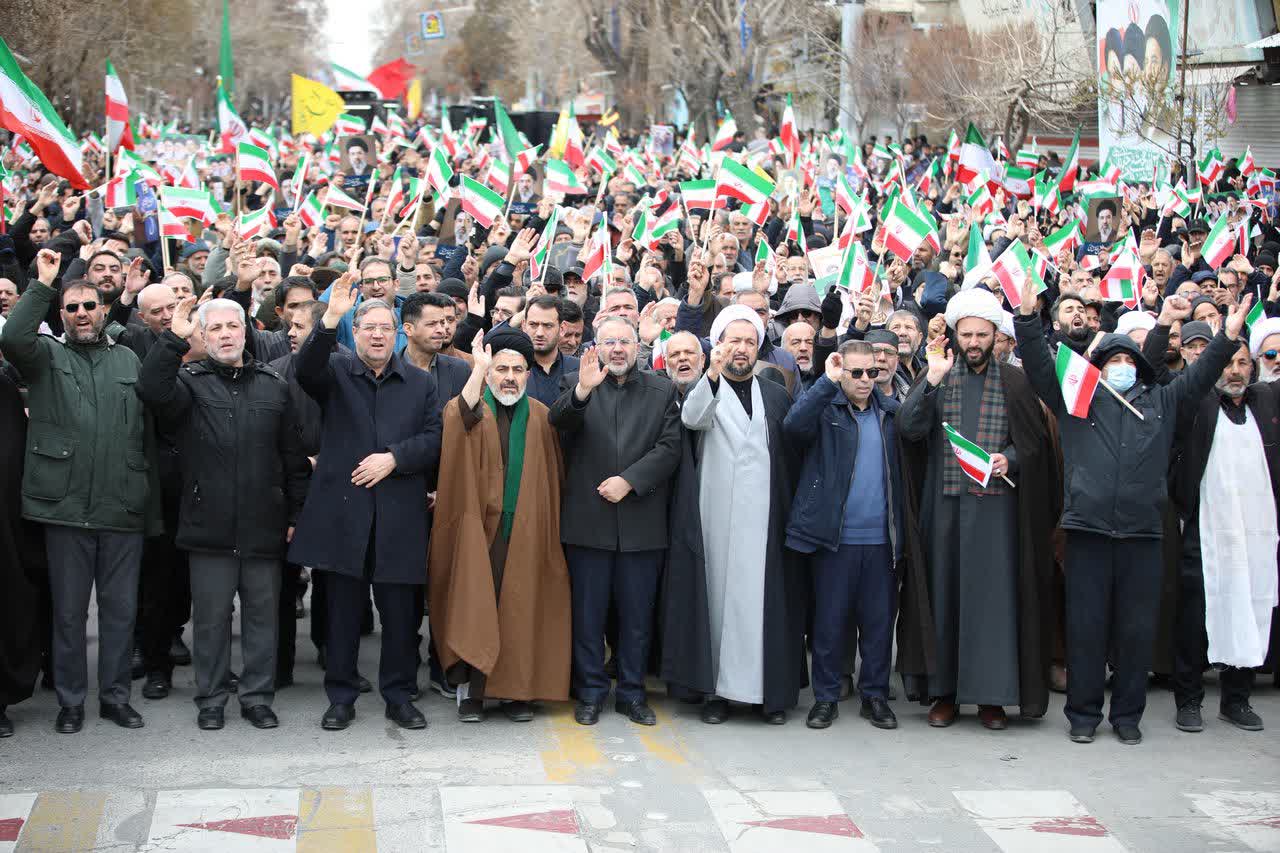 برگزاری تجمع تجدید بیعت مردمی با رهبری و عزاداری خیابانی شهادت حضرت علی (ع) + تصاویر