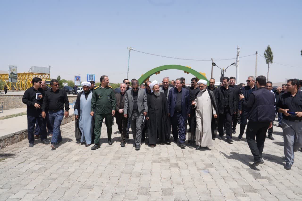 بازدید استاندار آذربایجانغربی از سایت گردشگری ساحل زرینهرود + تصاویر