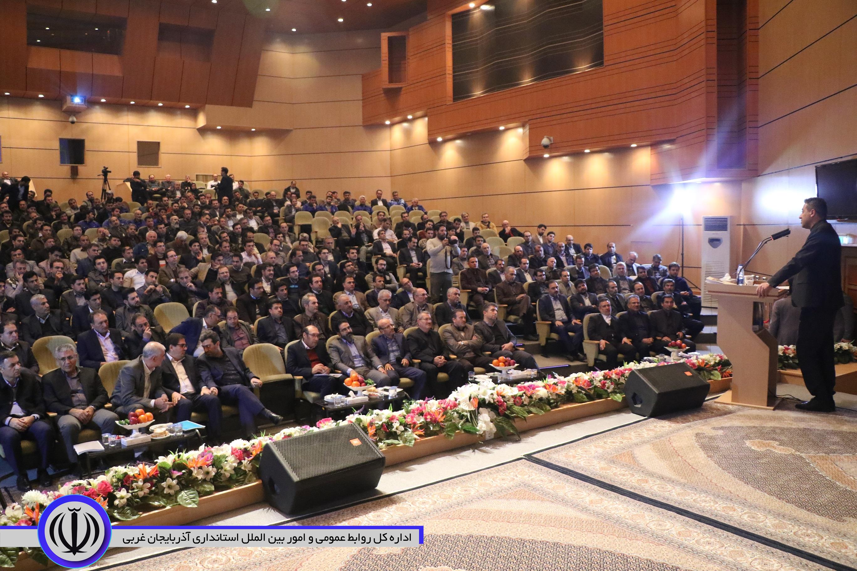 معارفه مدیرعامل جدید شرکت آب و فاضلاب روستایی استان