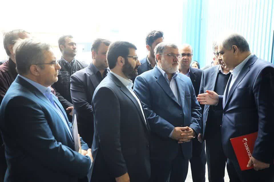 آلبوم تصویری / بازدید استاندار آذربایجان غربی از دو واحد تولیدی و صنعتی در ارومیه