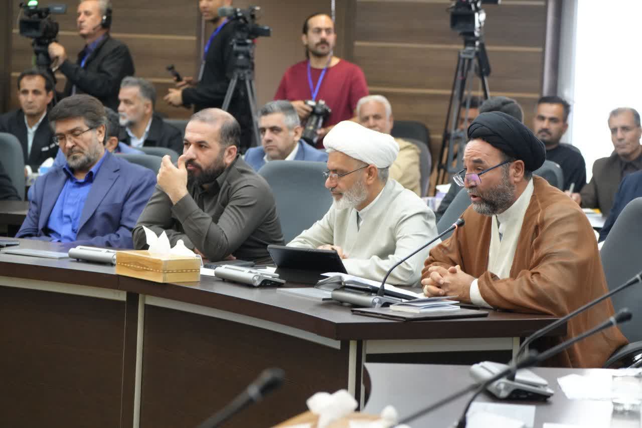 آلبوم تصویری / برگزاری نشست فرهیختگان و فعالان سیاسی، اجتماعی و فرهنگی آذربایجانغربی