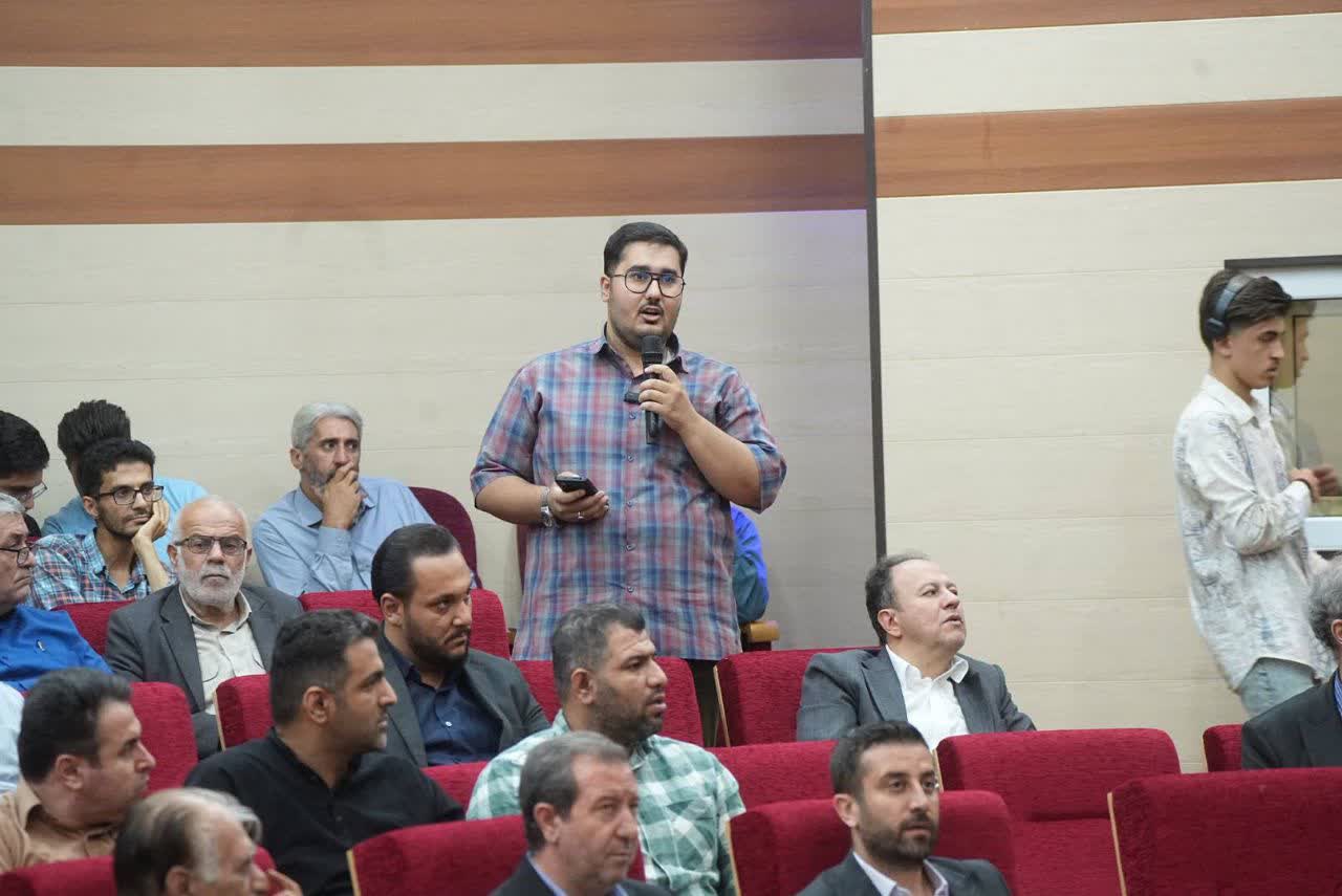 آلبوم تصویری / خانه مطبوعات میزبان گفتوگوی استاندار آذربایجانغربی با خبرنگاران