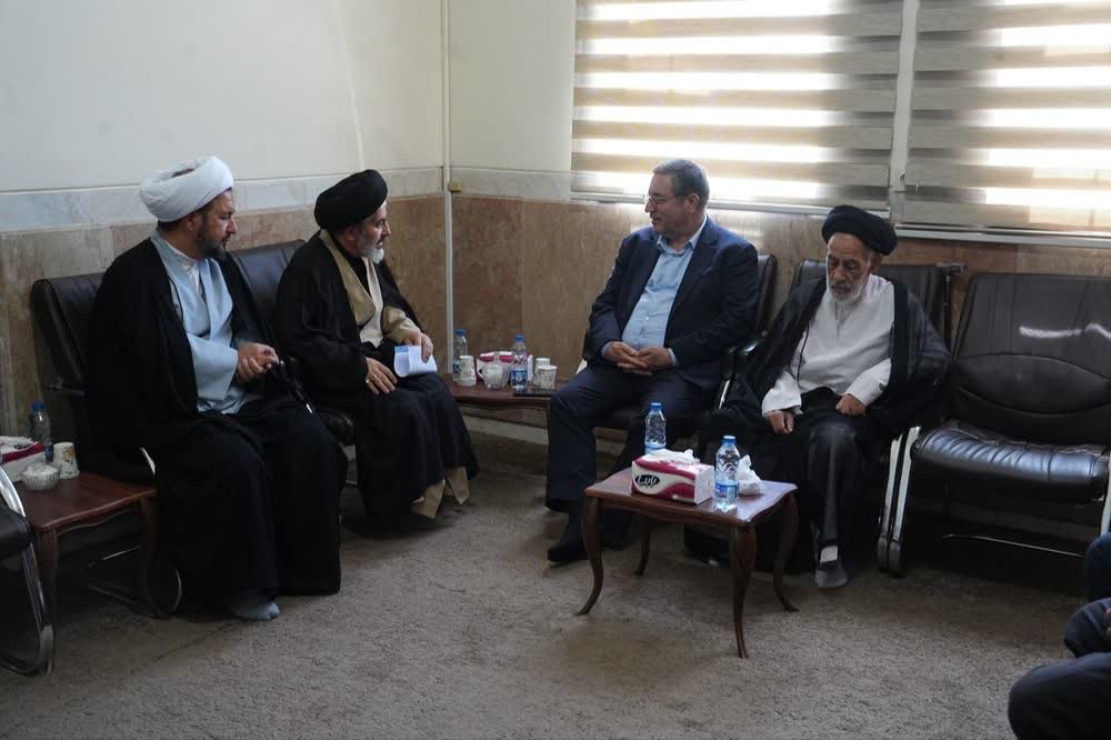 تجلی وحدت و بصیرت در نماز جمعه ارومیه + تصاویر