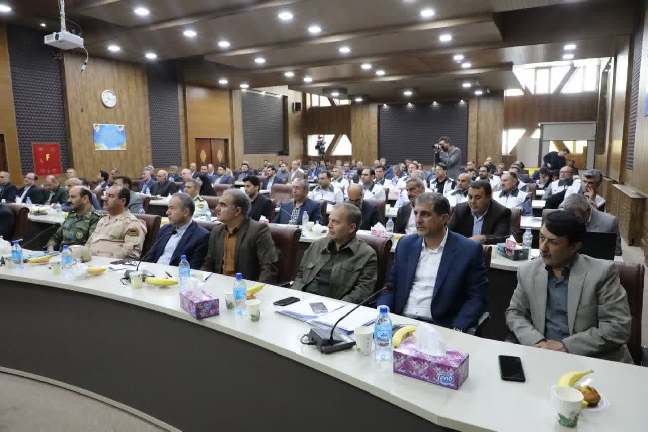 برگزاری جلسه بررسی روند بازسازی مناطق زلزلهزده شهرستان خوی + تصاویر