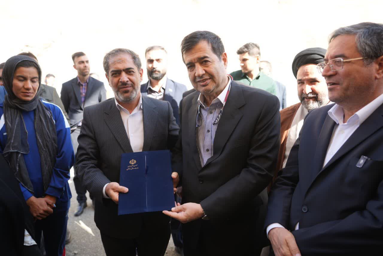 بازدید وزیر ورزش و جوانان از اردوی تیم ملی روئینگ بانوان در ارومیه + تصاویر