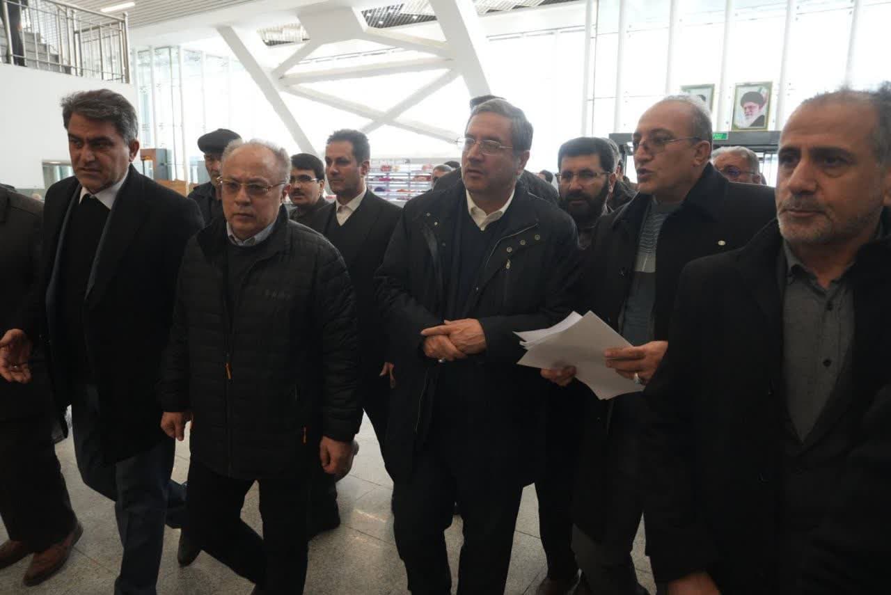 بازدید معاون امور مجلس رئیس جمهور و استاندار آذربایجانغربی از بخشهای مختلف پایانه مرزی رازی + تصاویر