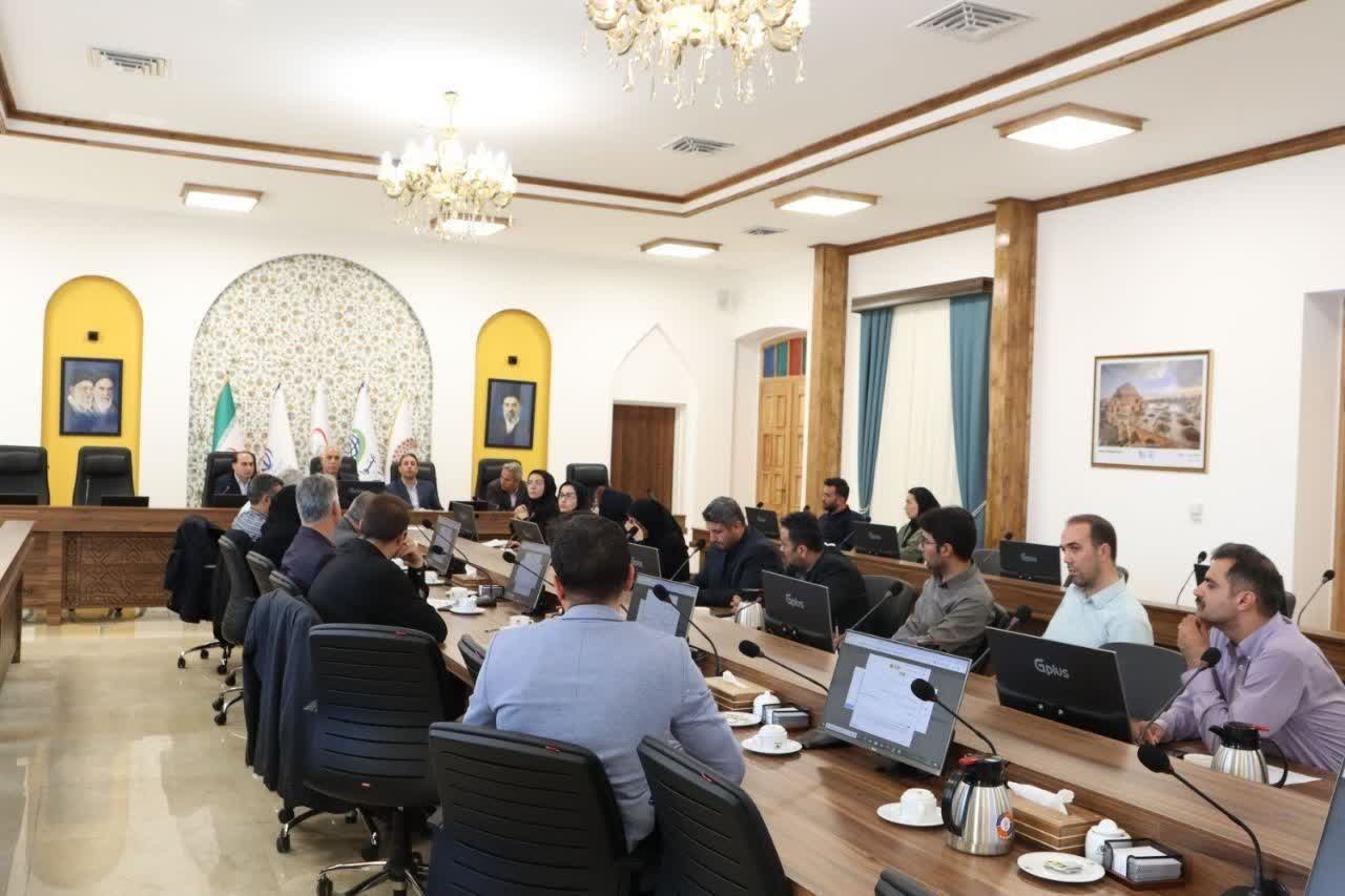 تسهیل مسیر سرمایهگذاری در آذربایجانغربی با بررسی 13 پرونده در مرکز خدمات سرمایهگذاری