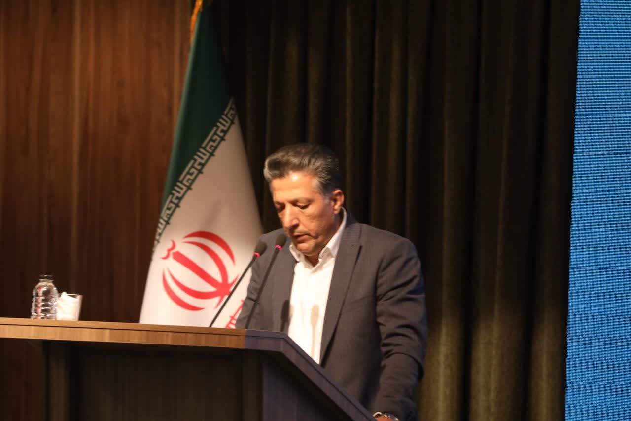 برگزاری نشست فعالین اقتصادی و جمعی از نخبگان آذربایجان غربی + تصاویر