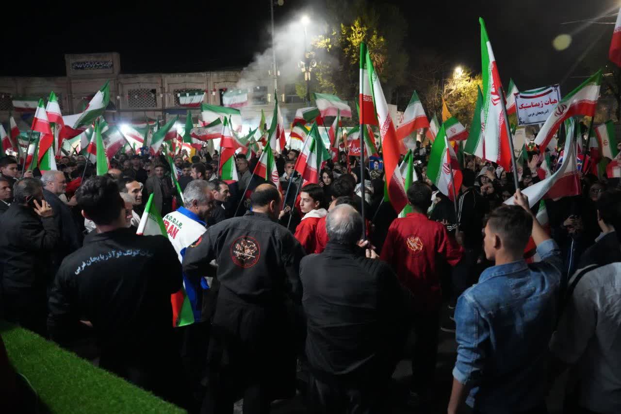 اجتماع مردم غیور ارومیه تبلور انسجام اجتماعی و غیرت ملی + تصاویر