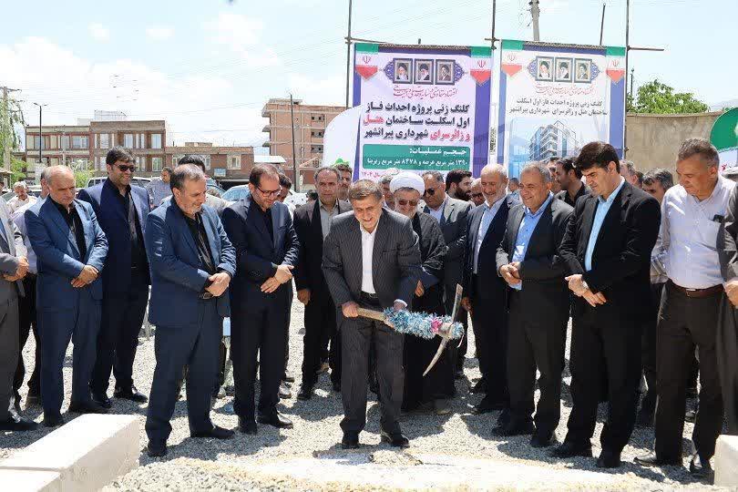 برگزاری آیین کلنگزنی پروژه احداث هتل و زائرسرای 10 طبقه در پیرانشهر
