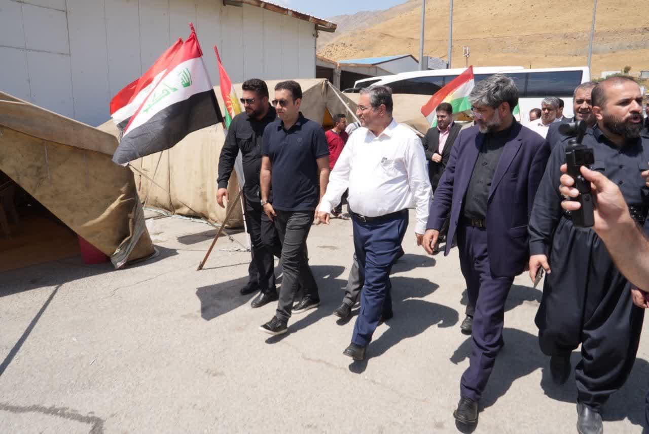 بازدید استاندار آذربایجانغربی از روند ارائه خدمات به زائران اربعین حسینی + تصاویر