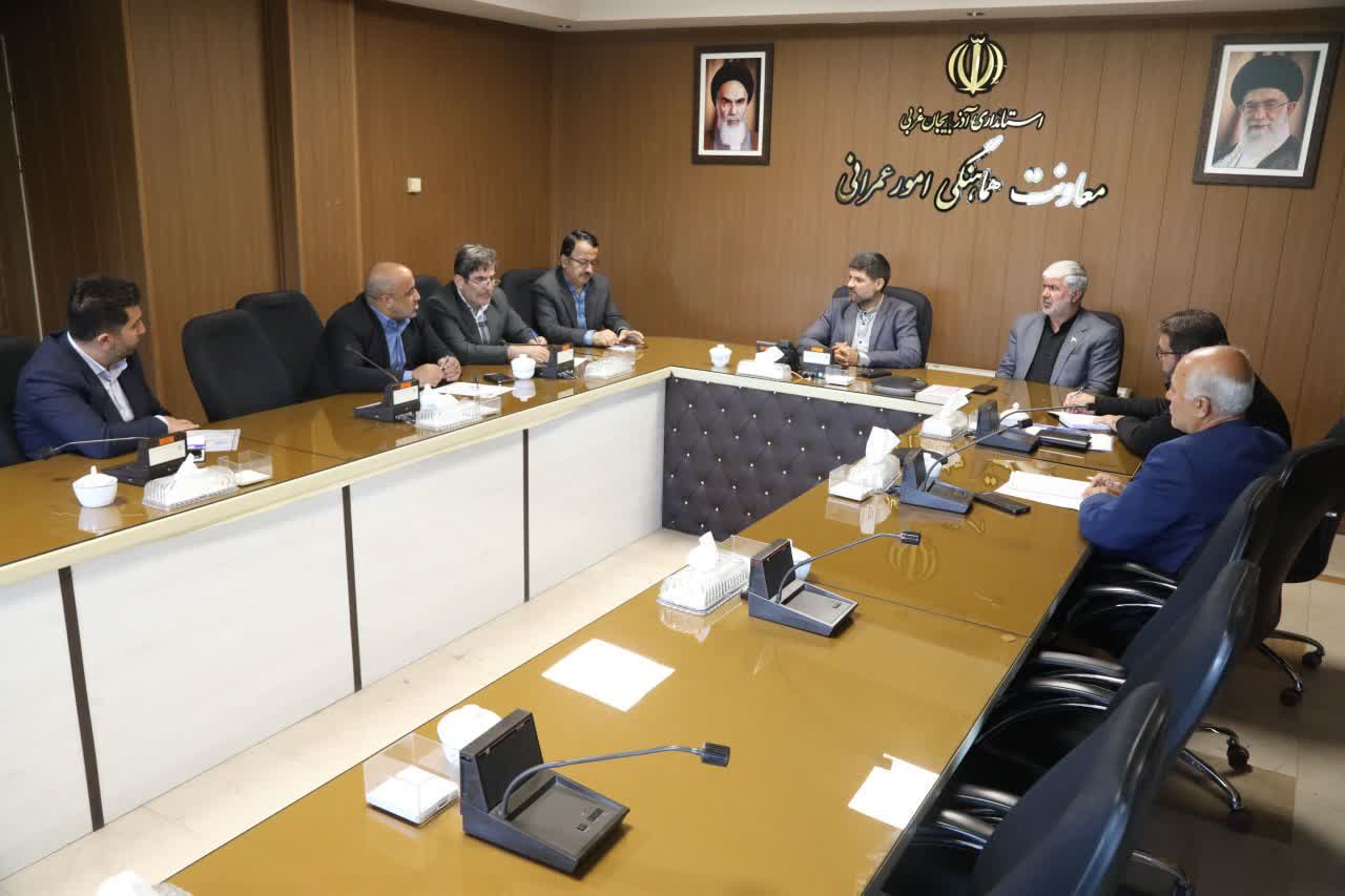 برگزاری جلسه بررسی رفع مشکلات محله الواج ارومیه
