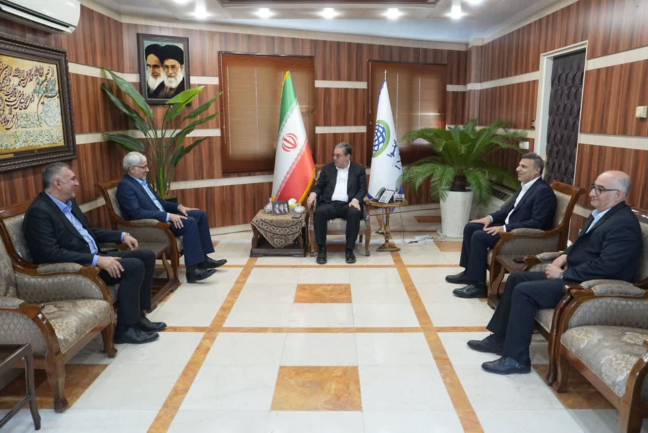 دیدار مدیر هماهنگی امور گازرسانی شرکت ملی گاز ایران با استاندار آذربایجانغربی + تصاویر