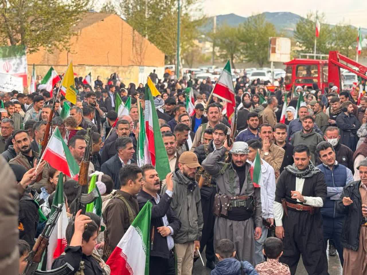 همگرایی هویتی حول محور ایران به عنوان کانون وحدت بخش و تحکیم اتحاد میان ملت و دولت از دستاوردهای جنگ رمضان