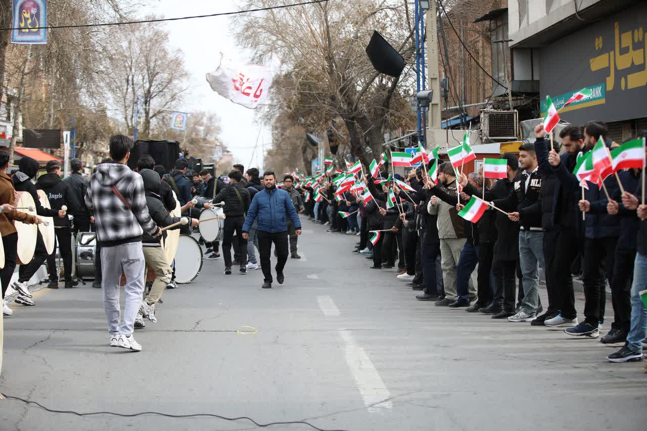 برگزاری تجمع تجدید بیعت مردمی با رهبری و عزاداری خیابانی شهادت حضرت علی (ع) + تصاویر