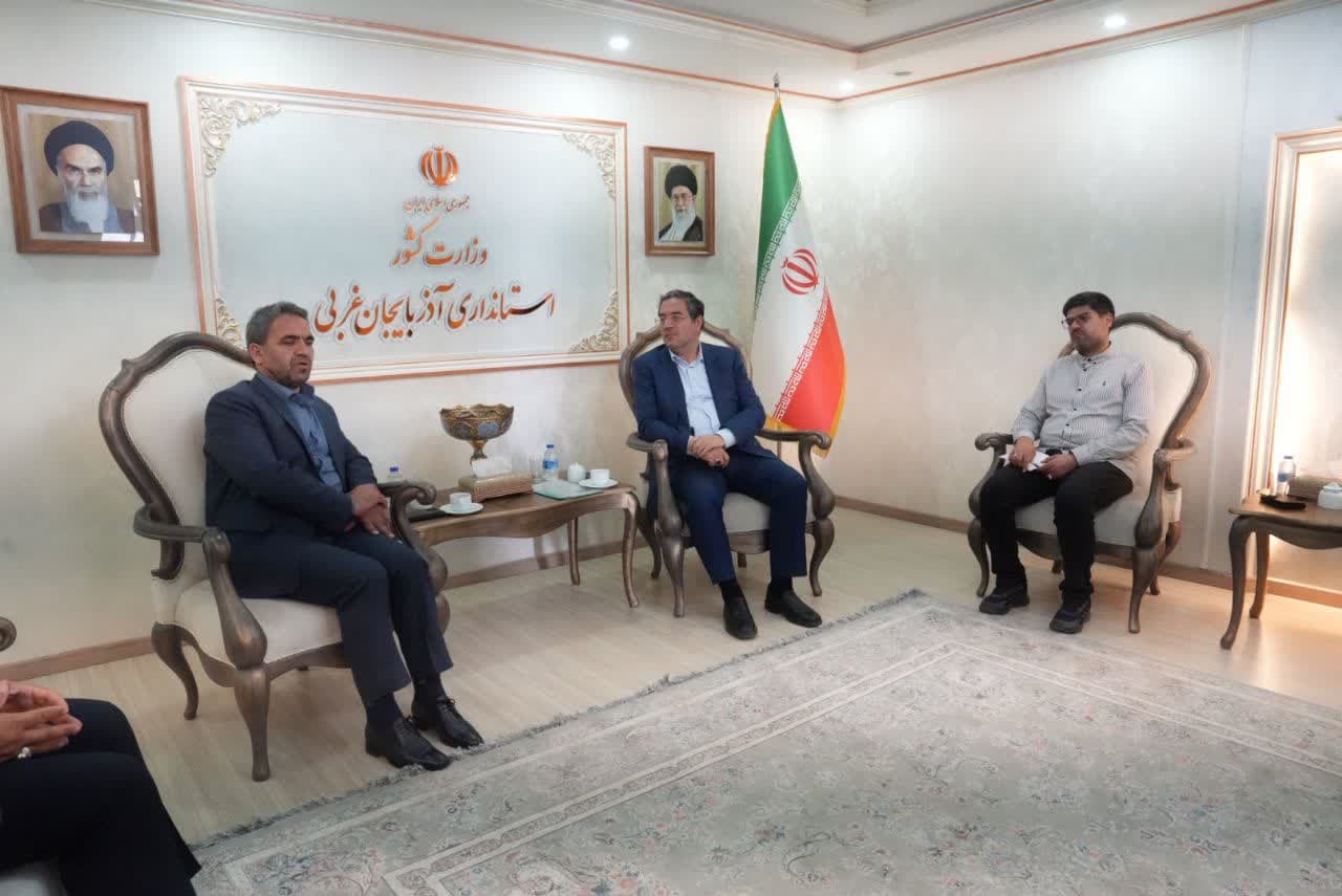 دیدار رئیس سازمان مدارس و مراکز غیردولتی کشور با استاندار آذربایجانغربی + تصاویر