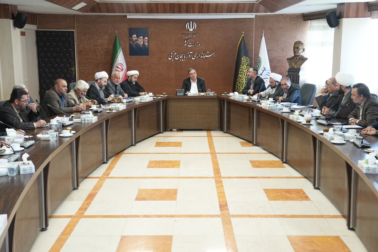برگزاری جلسه هماهنگی با کانون مداحان و هیئات مذهبی آذربایجانغربی + تصاویر
