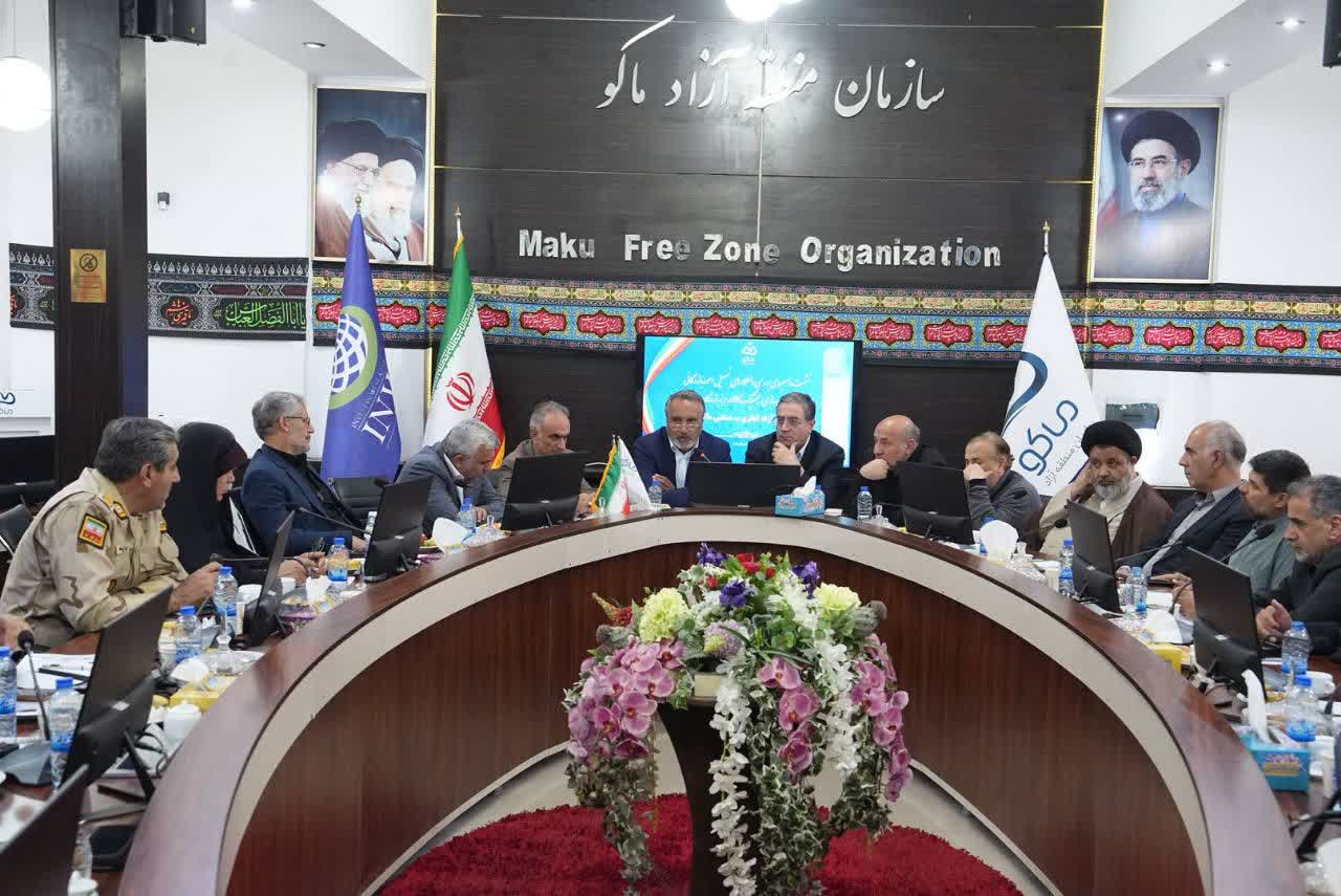 بررسی راهکارهای تسهیل امور بازرگانی و روانسازی لجستیک کالا در مرز بازرگان + تصاویر