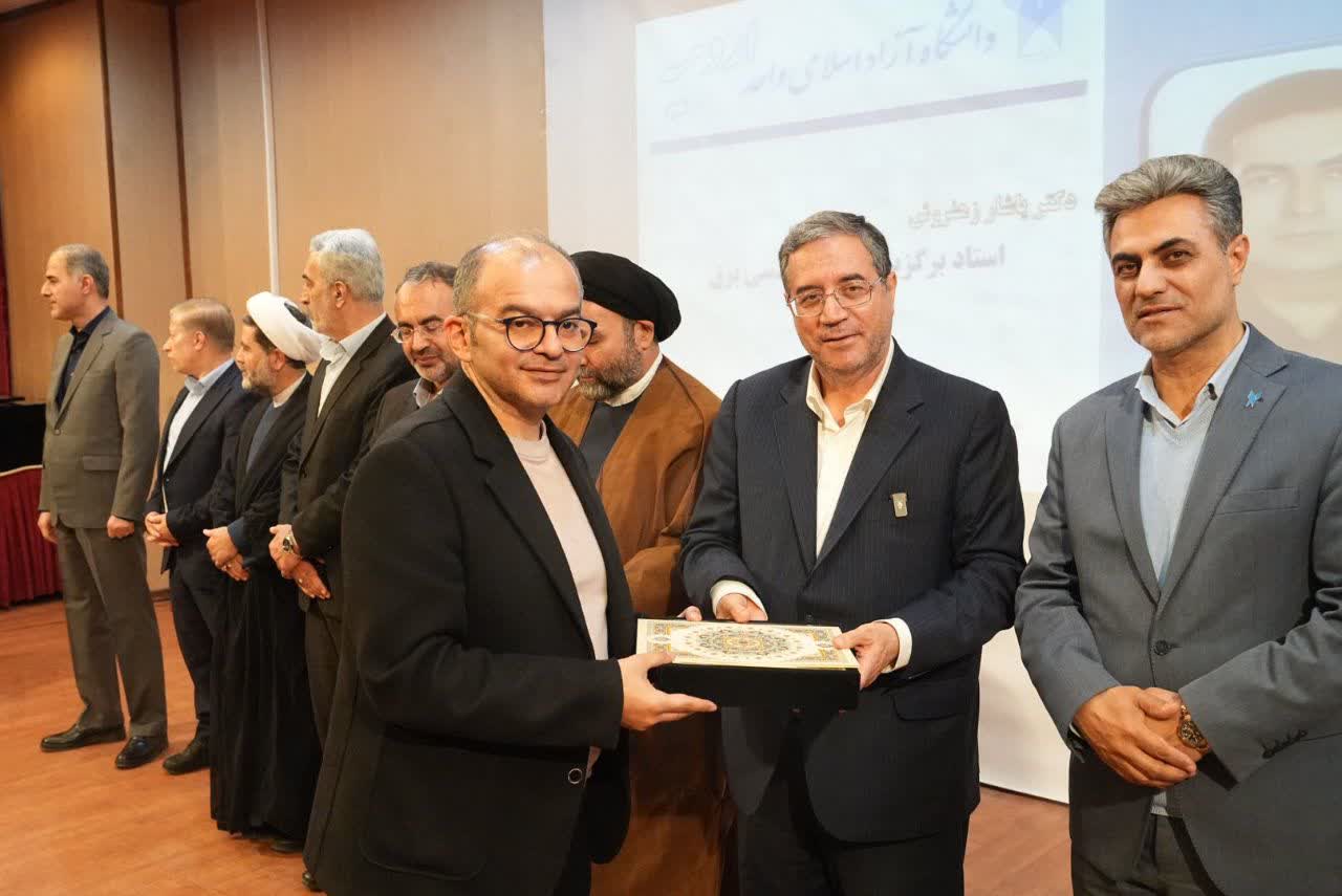 آلبوم تصویری / برگزاری آیین بزرگداشت روز معلم و استاد در ارومیه