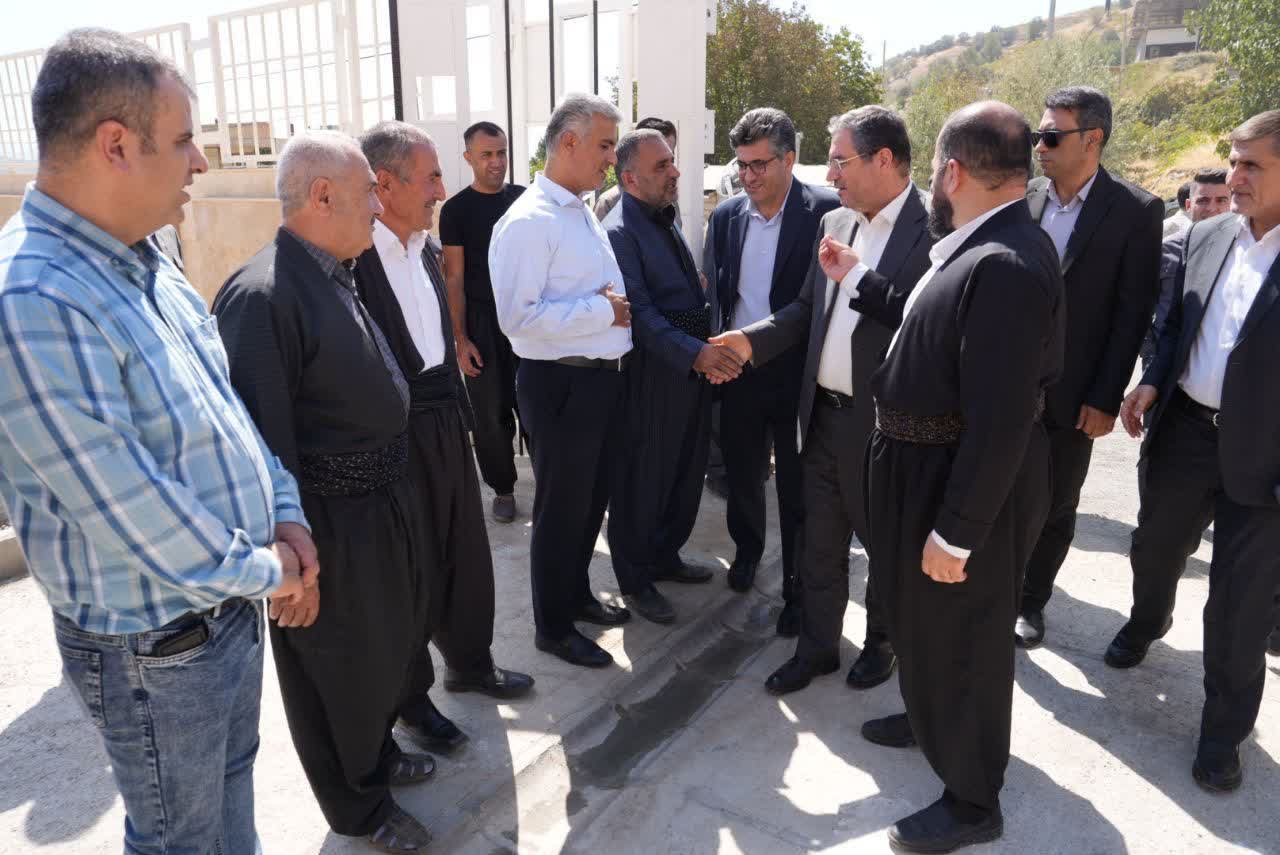 بازدید استاندار آذربایجانغربی از مرکز خدمات جامع سلامت روستایی واوان + تصاویر