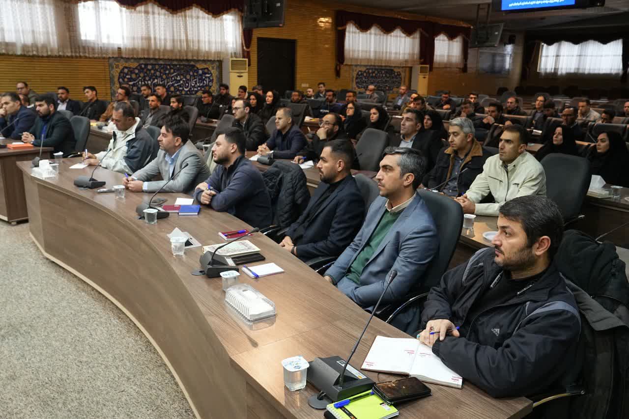 برگزاری آیین افتتاح دوره آموزشی توجیهی بدو خدمت پذیرفته‌شدگان آزمون استخدامی استانداری آذربایجان‌غربی + تصاویر