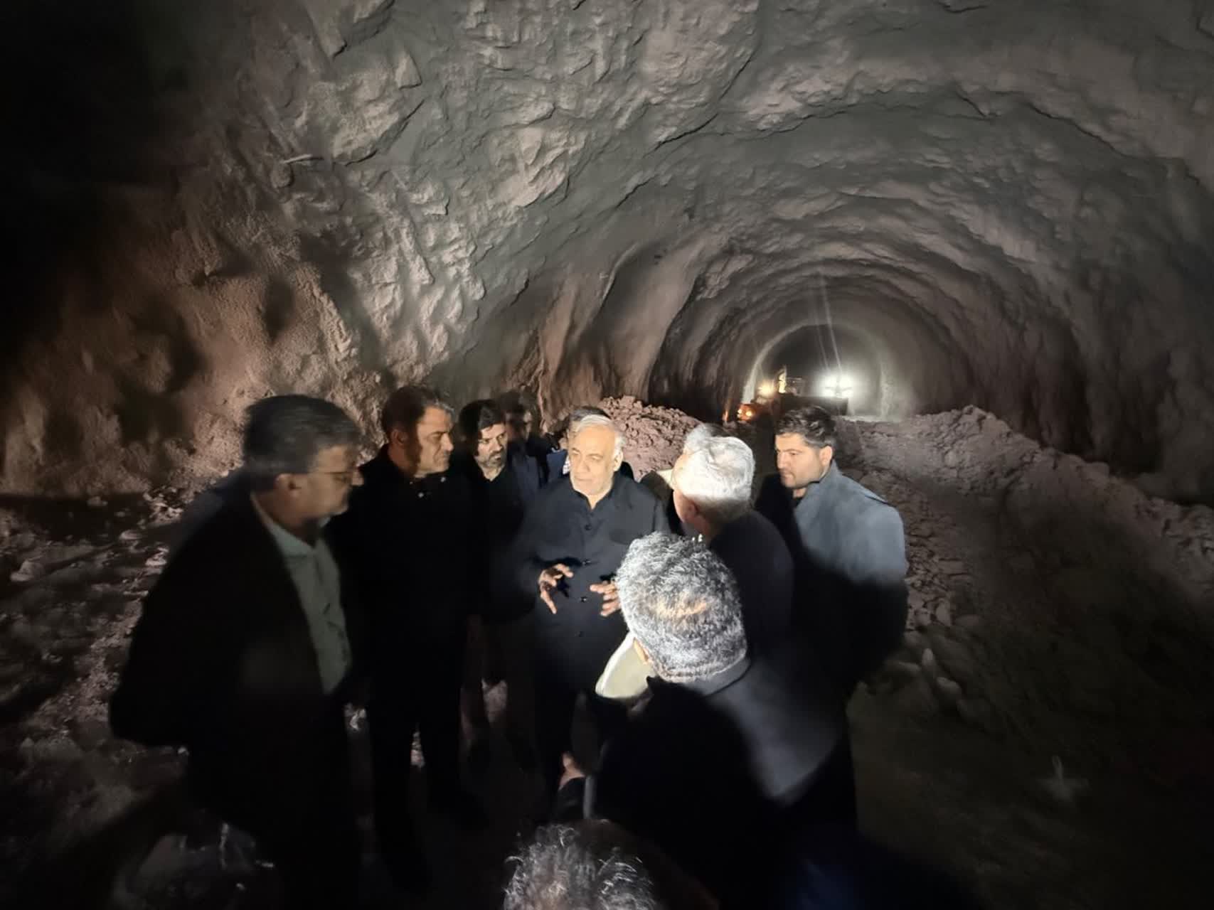 راه‌اندازی کمیته تخصصی نظارت برای اجرای طرح‌های عمرانی آذربایجان‌غربی + تصاویر