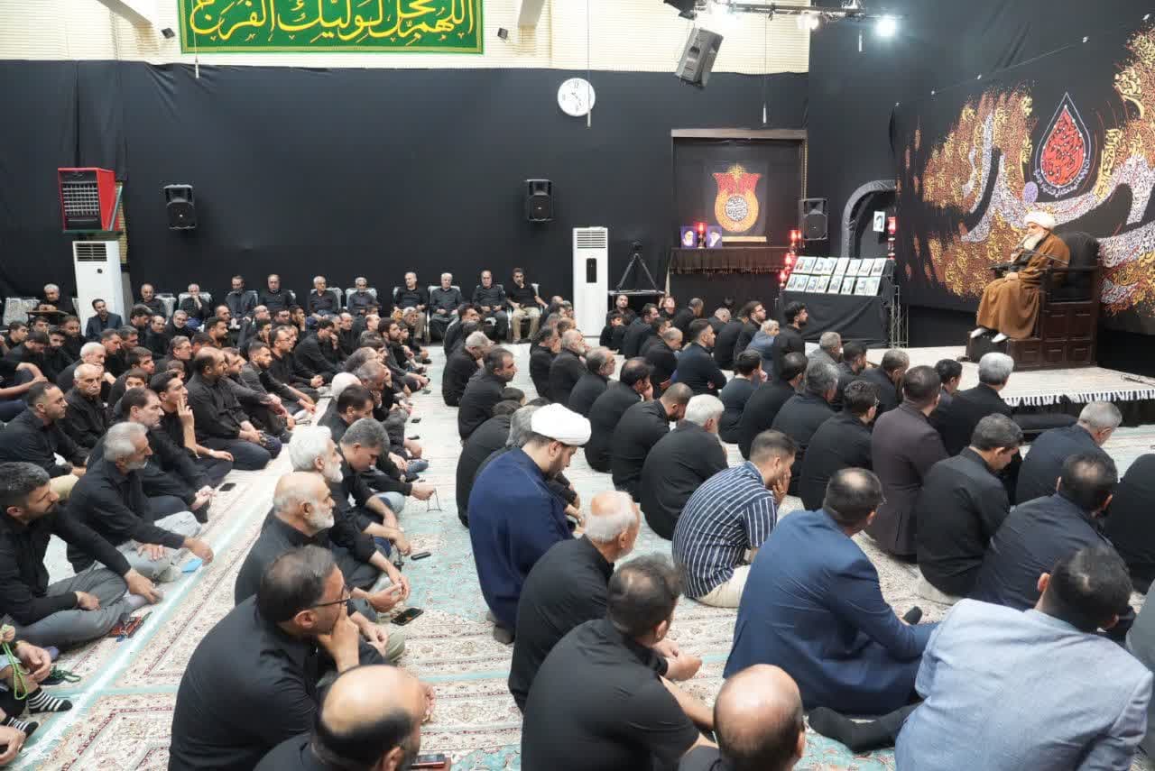 برگزاری آیین عزاداری شبهای محرم و شهادت اباعبدالله الحسین (ع) در مسجد جنرال ارومیه + تصاویر