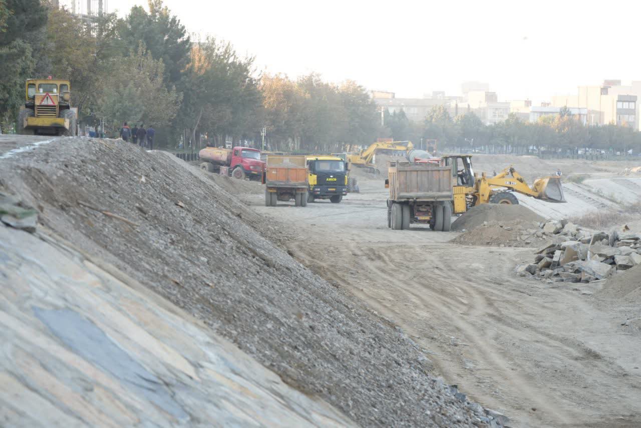 بازدید استاندار آذربایجانغربی از پروژه ساماندهی و زیباسازی ساحل زرینهرود + تصاویر