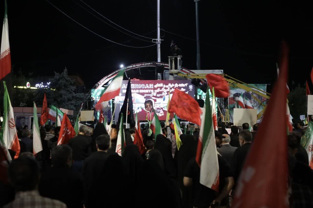 تجدید بیعت با رهبر معظم انقلاب و ادای احترام به قائد شهید