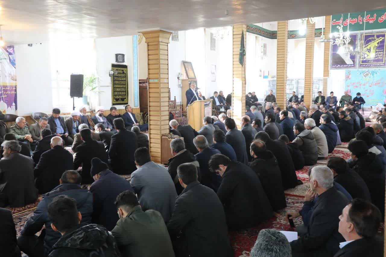 آلبوم تصویری / حضور استاندار آذربایجانغربی در جمع مردم روستای چورس شهرستان چایپاره