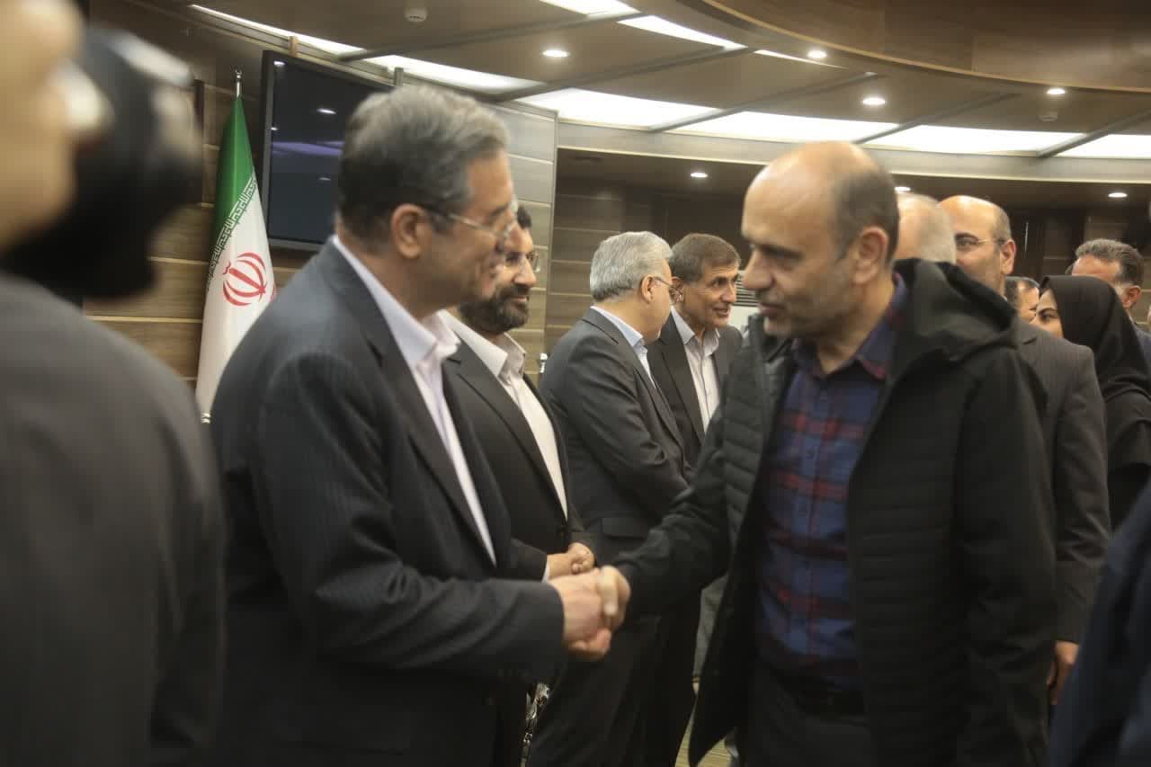 آلبوم تصویری / دیدار استاندار آذربایجانغربی با اقشار مختلف به مناسبت اعیاد نوروز و فطر