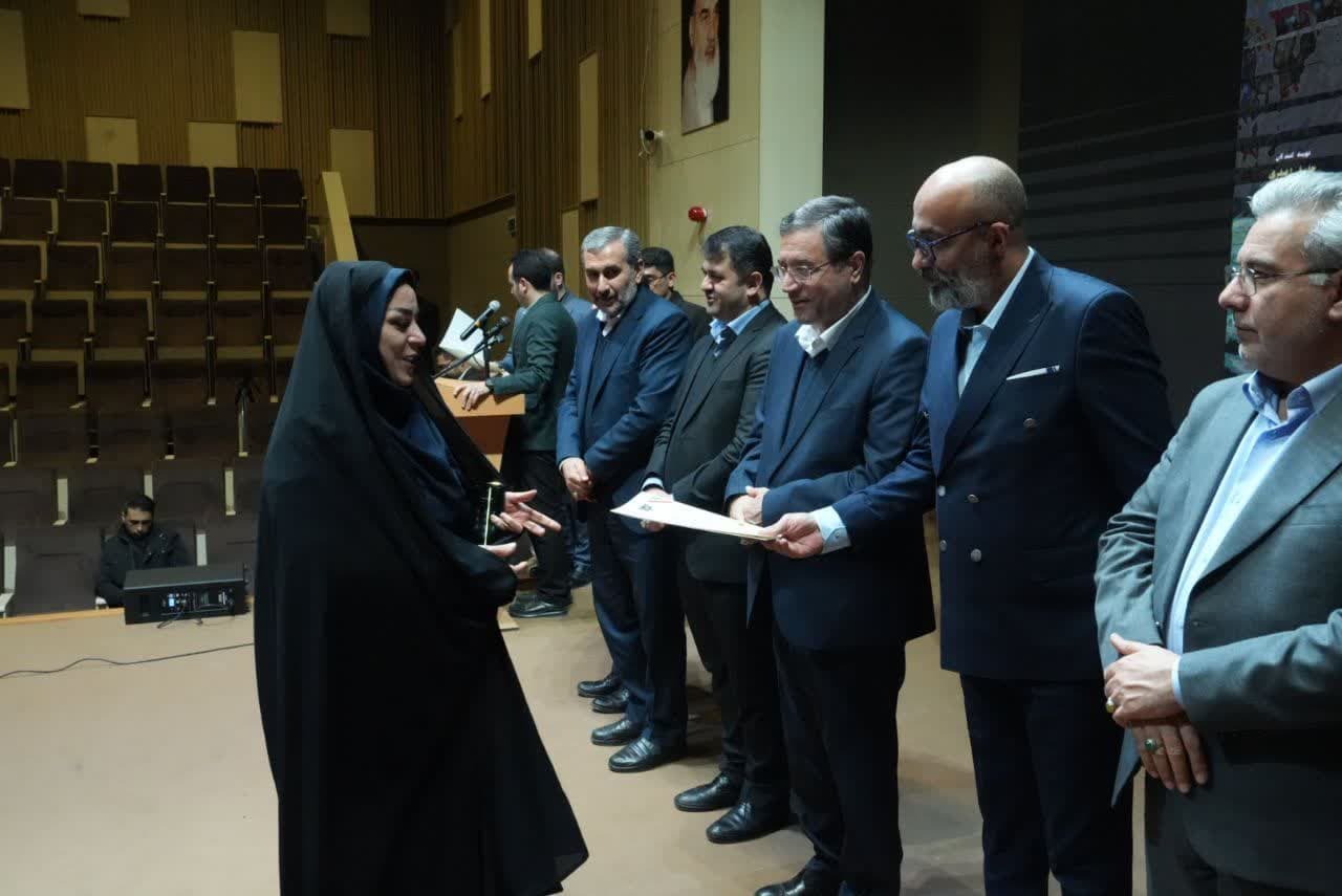 آلبوم تصویری / حضور استاندار آذربایجانغربی در اکران فیلم کوتاه "نبض"