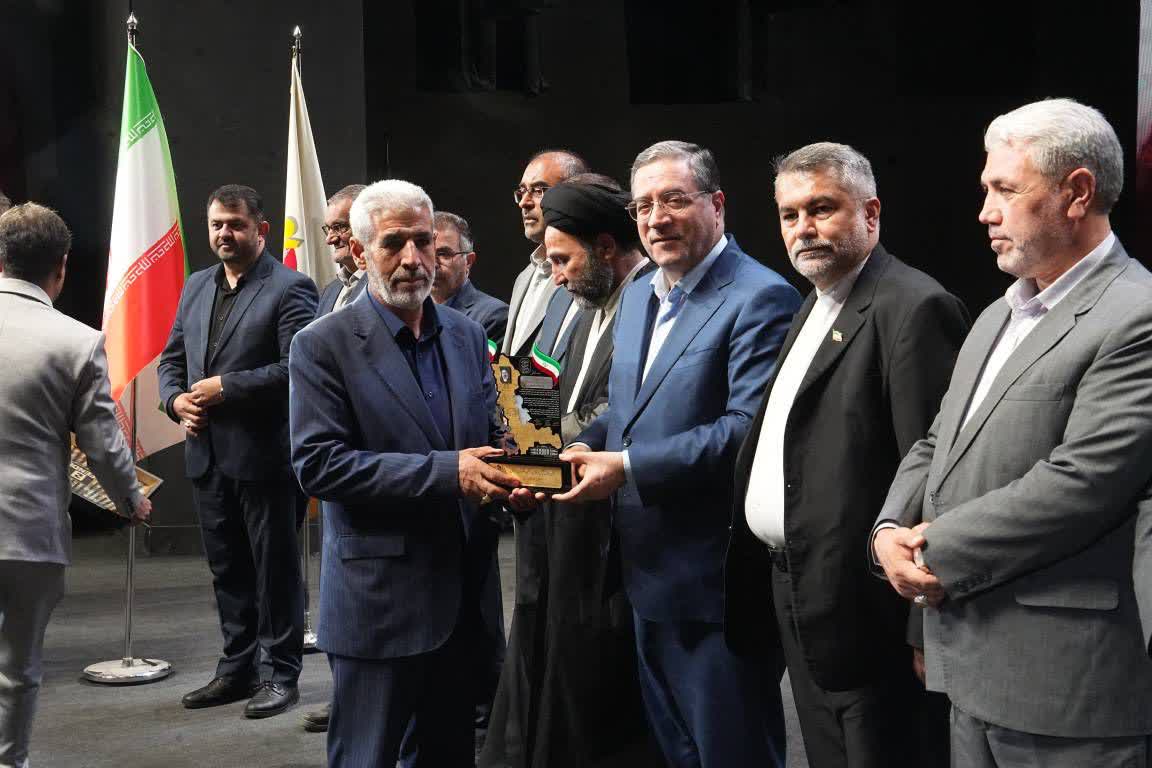 آلبوم تصویری / تجلیل از سرمایههای فرهنگی، اقتصادی و اجتماعی آذربایجانغربی