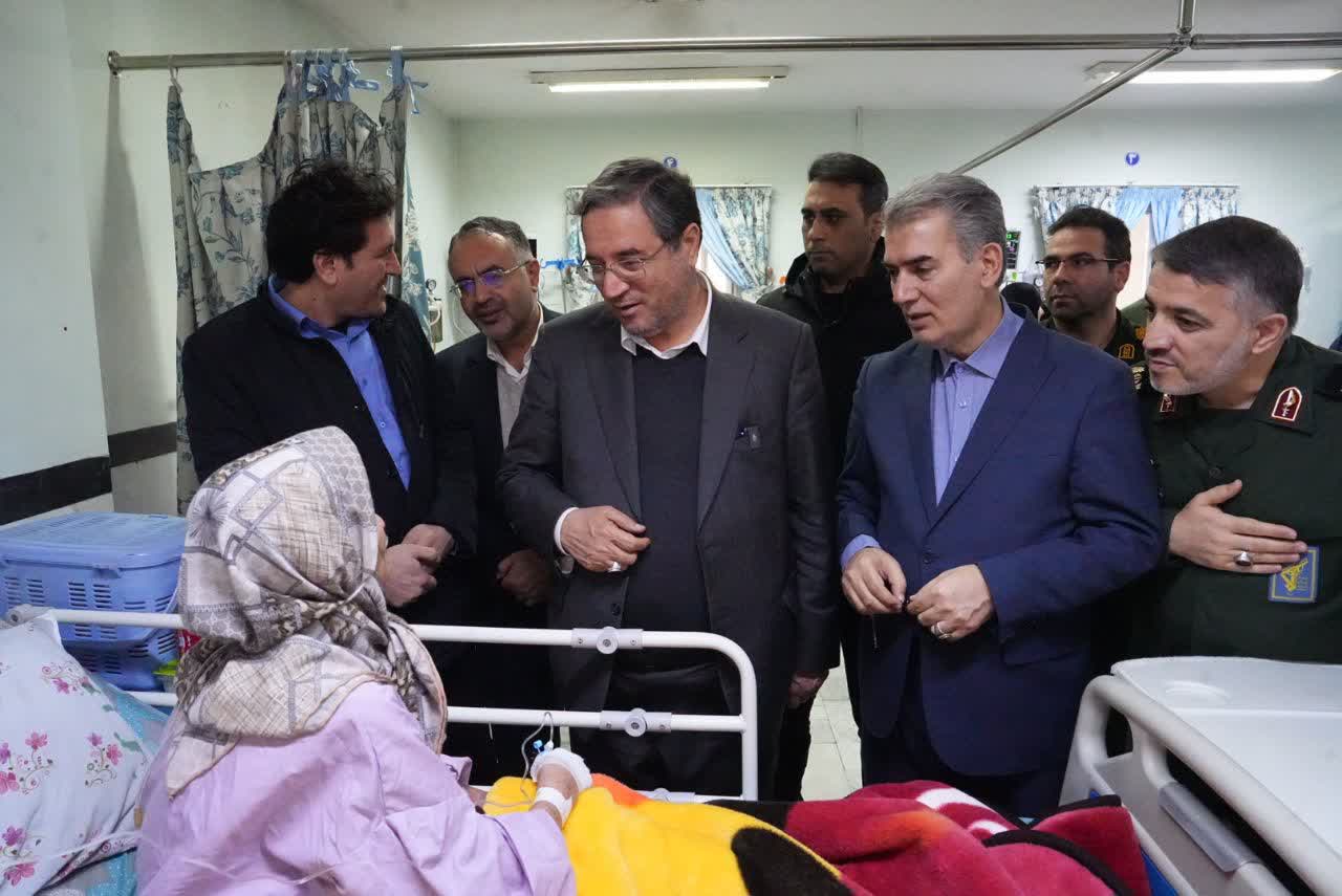 عیادت استاندار آذربایجان‌غربی از مادر شهیدان ورمزیار در سلماس + تصاویر