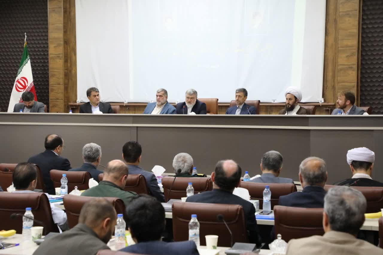 برگزاری جلسه بررسی روند بازسازی مناطق زلزلهزده شهرستان خوی + تصاویر